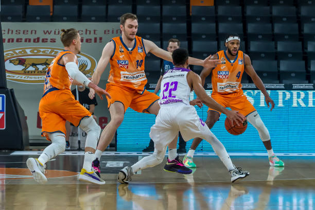 三分投射 三分投射