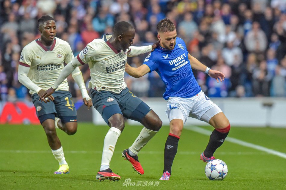 员和球迷的 员和球迷的