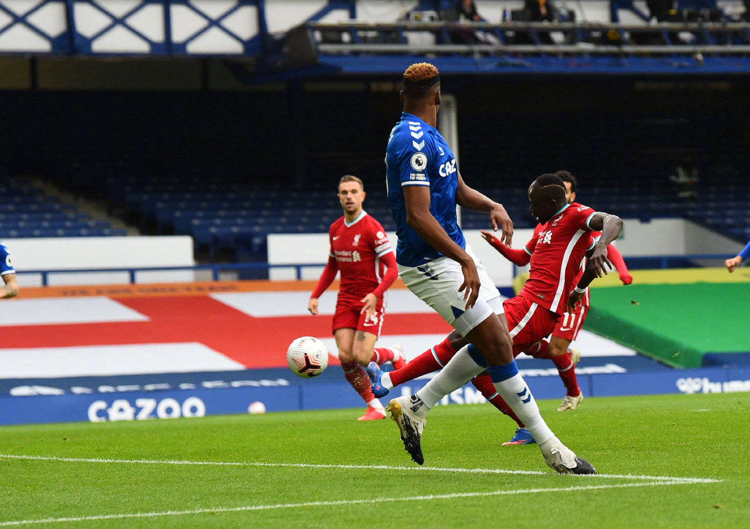 时刻站出来 时刻站出来